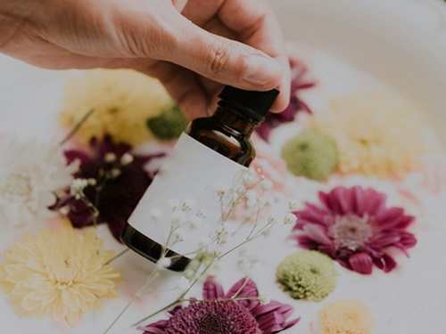 Vanillylacetone: En alsidig naturlig forbindelse